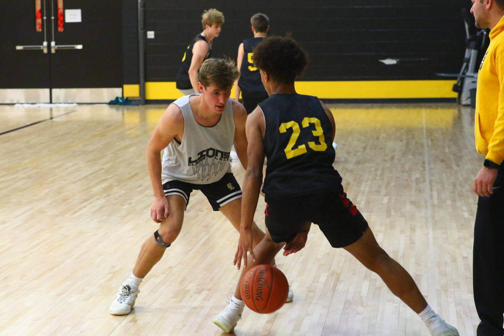 Clear Lake boys bb practice 2